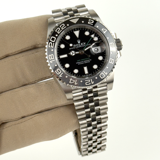 Rolex GMT-Master II 126710GRNR “Bruce Wayne”