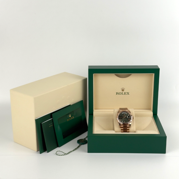 Rolex 228235 Day Date 40 18K Rose Gold with Olive Green - Image 2