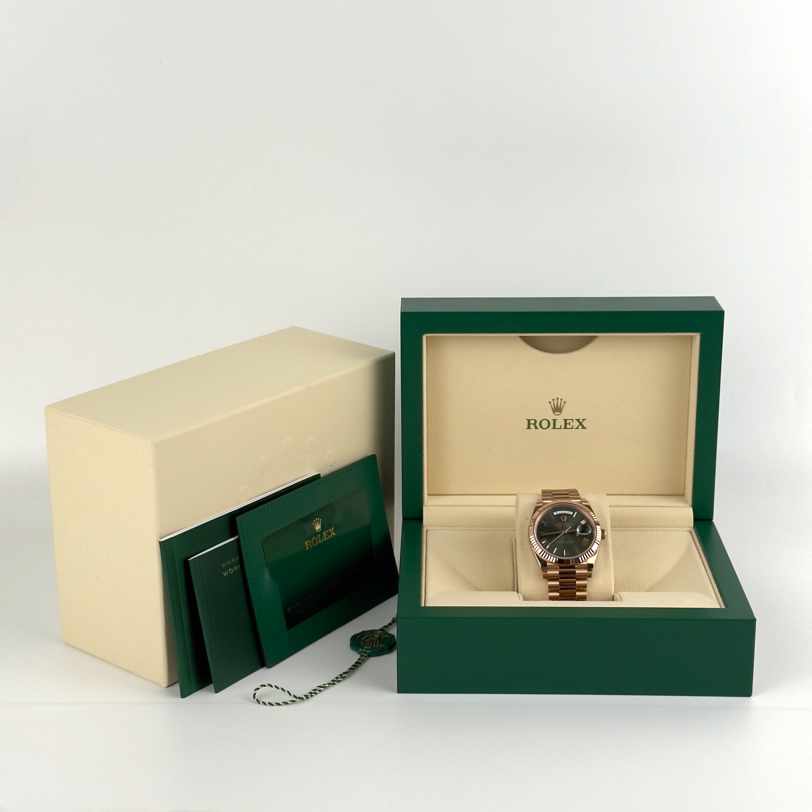 Rolex 228235 Day Date 40 18K Rose Gold with Olive Green - Image 2